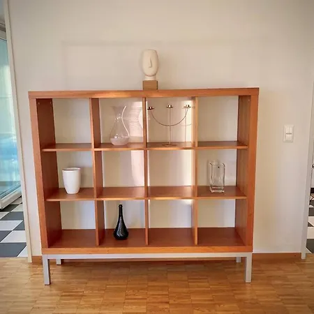 Your Bright And Spacious By The Lägenhet *