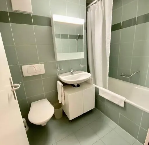 Your Bright And Spacious By The Appartamento