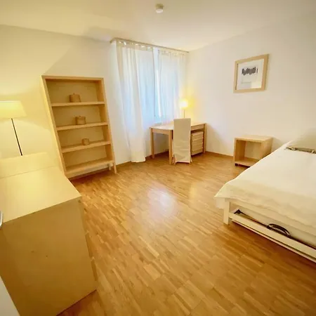 Διαμέρισμα Your Bright And Spacious By The